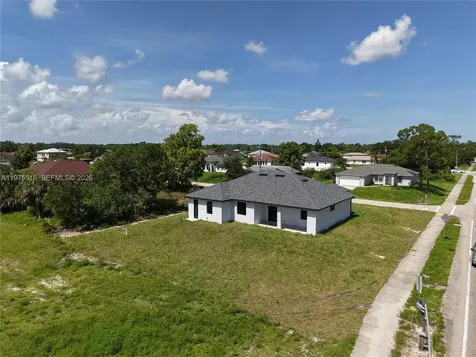 920 Rita N Lehigh Acres FL 33971