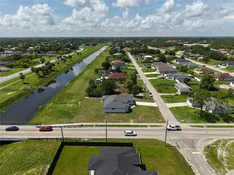 920 Rita N Lehigh Acres FL 33971