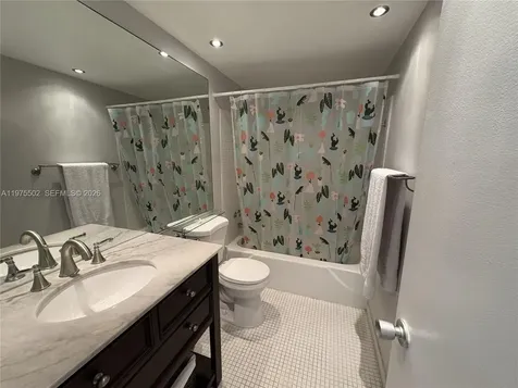 1069 Hillsboro Mile Hillsboro Beach FL 33062