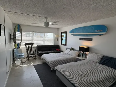 1069 Hillsboro Mile Hillsboro Beach FL 33062