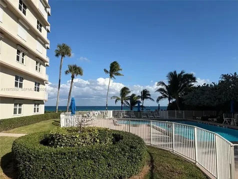 1069 Hillsboro Mile Hillsboro Beach FL 33062