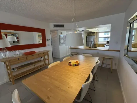 1069 Hillsboro Mile Hillsboro Beach FL 33062