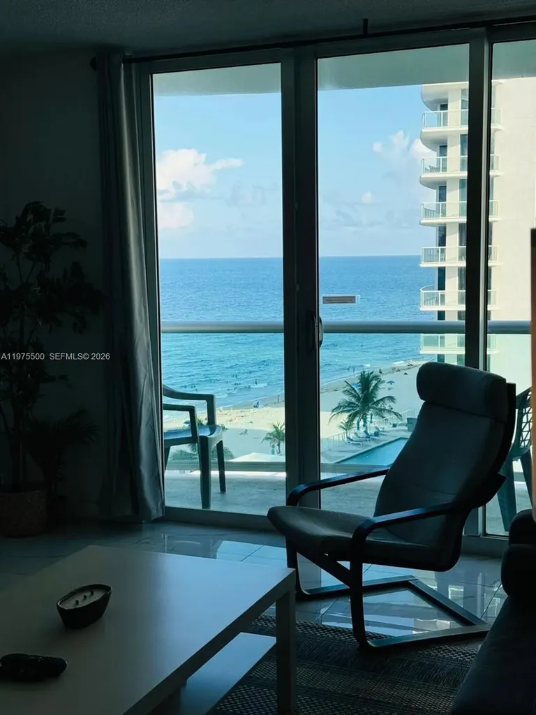 3901 S Ocean Drive Hollywood FL 33019