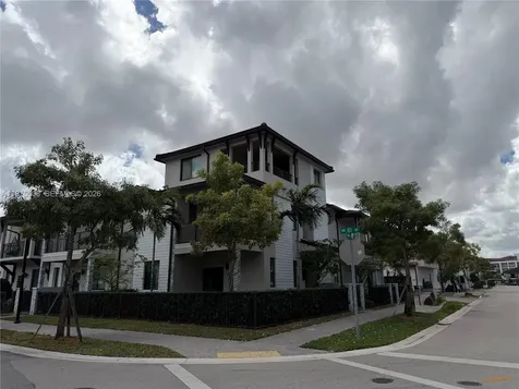 8304 NW 49th Street Doral FL 33166