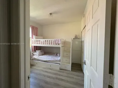 6104 NW 114th Place Doral FL 33178