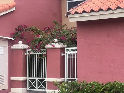 6104 NW 114th Place Doral FL 33178