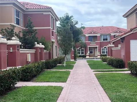 6104 NW 114th Place Doral FL 33178