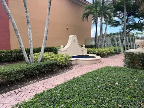 6104 NW 114th Place Doral FL 33178