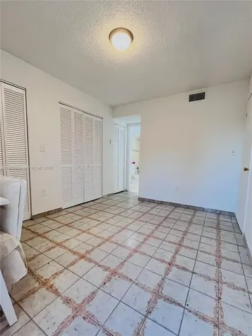 4721 NW 7th Street Miami FL 33126
