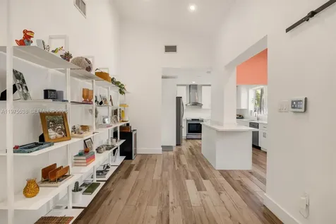 7630 NE 8th Avenue Miami FL 33138