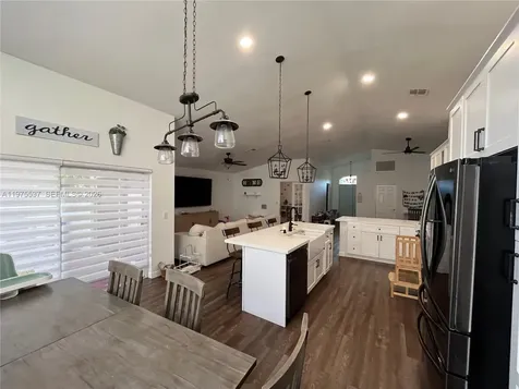 17901 NW 19th Street Pembroke Pines FL 33029
