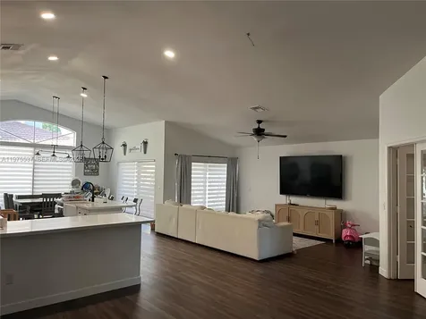 17901 NW 19th Street Pembroke Pines FL 33029
