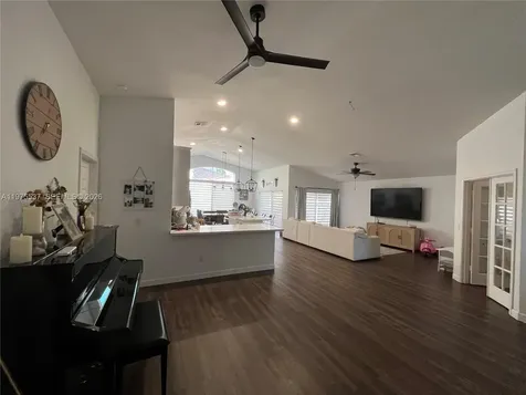 17901 NW 19th Street Pembroke Pines FL 33029