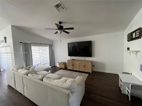 17901 NW 19th Street Pembroke Pines FL 33029