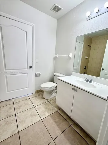 8851 NW 112th Avenue Doral FL 33178