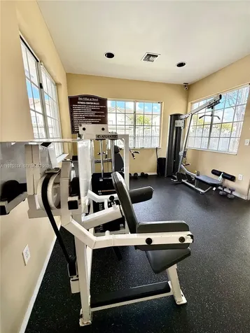 8851 NW 112th Avenue Doral FL 33178