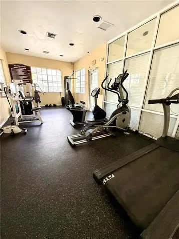 8851 NW 112th Avenue Doral FL 33178