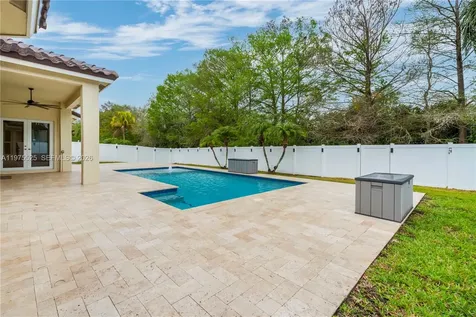 18801 SW 7th Street Pembroke Pines FL 33029