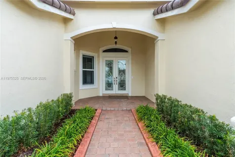 18801 SW 7th Street Pembroke Pines FL 33029