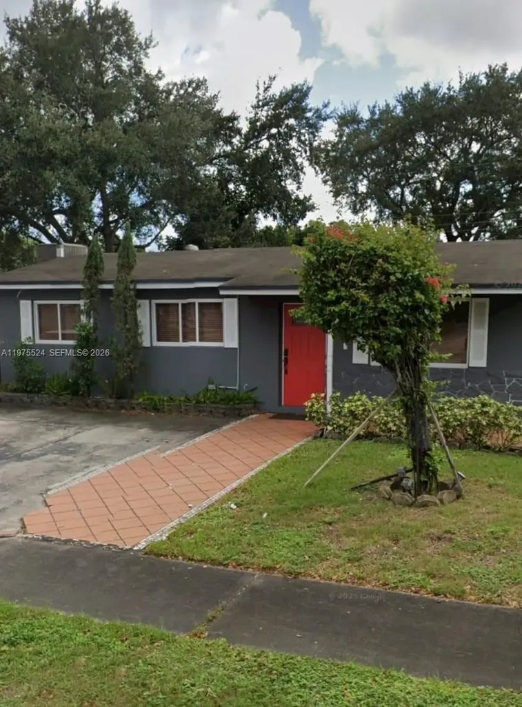7430 Douglas Street Hollywood FL 33024