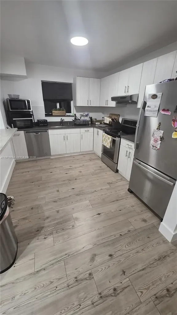 7430 Douglas Street Hollywood FL 33024