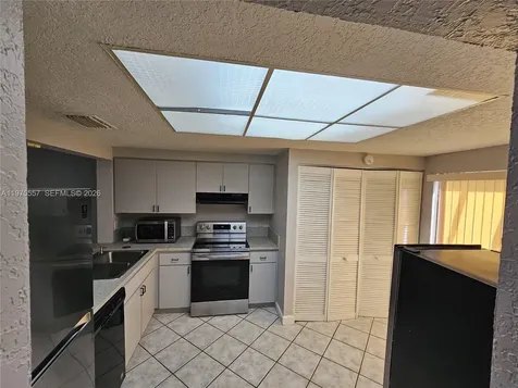 8837 NW 48th Street Sunrise FL 33351