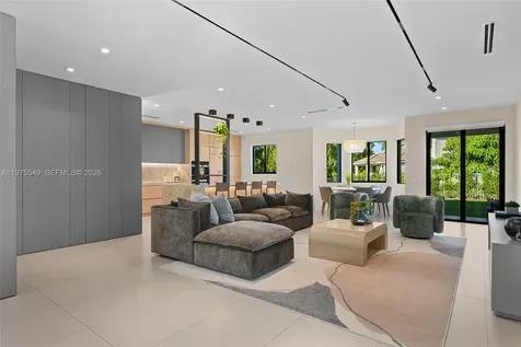 1077 Golden Cane Drive Weston FL 33327
