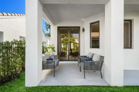 1077 Golden Cane Drive Weston FL 33327