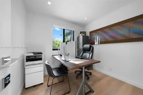 1077 Golden Cane Drive Weston FL 33327