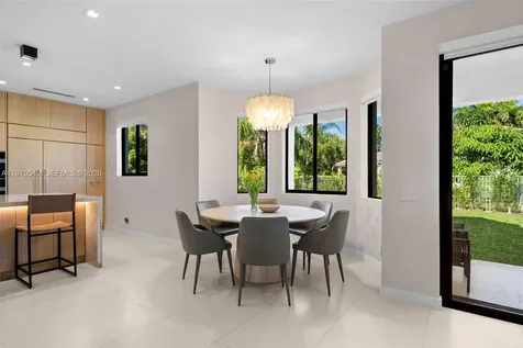 1077 Golden Cane Drive Weston FL 33327