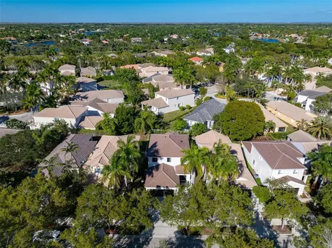 1077 Golden Cane Drive Weston FL 33327