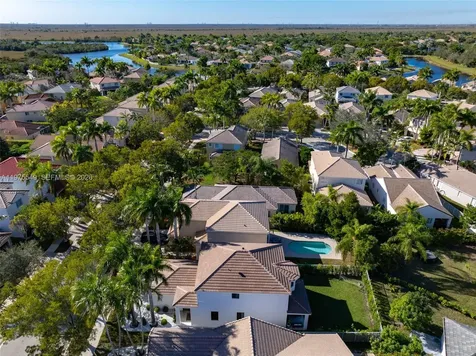 1077 Golden Cane Drive Weston FL 33327