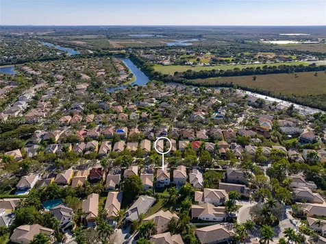 1077 Golden Cane Drive Weston FL 33327