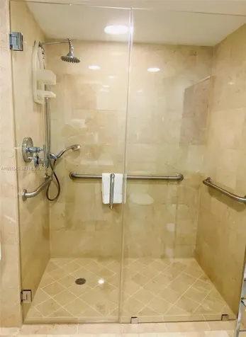 2670 E Sunrise Boulevard Fort Lauderdale FL 33304
