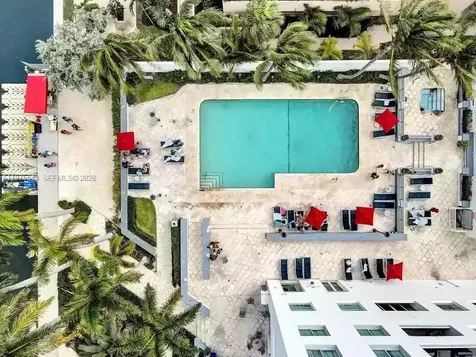 2670 E Sunrise Boulevard Fort Lauderdale FL 33304