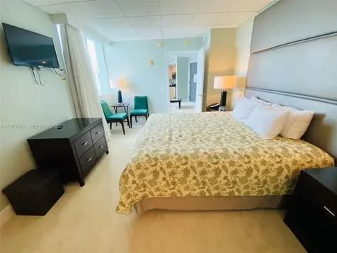 2670 E Sunrise Boulevard Fort Lauderdale FL 33304