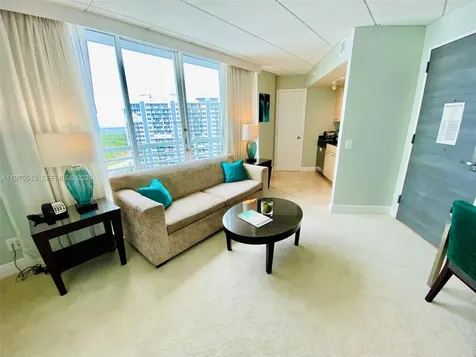 2670 E Sunrise Boulevard Fort Lauderdale FL 33304