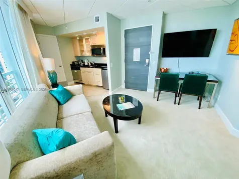 2670 E Sunrise Boulevard Fort Lauderdale FL 33304