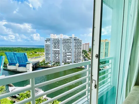 2670 E Sunrise Boulevard Fort Lauderdale FL 33304