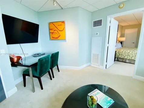 2670 E Sunrise Boulevard Fort Lauderdale FL 33304
