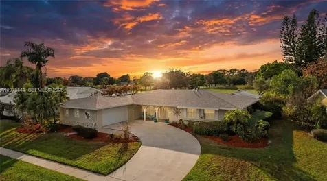2802 SE Pine Valley Street Port St. Lucie FL 34952