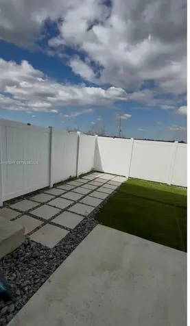 1070 NW 6th Terrace Florida City FL 33034
