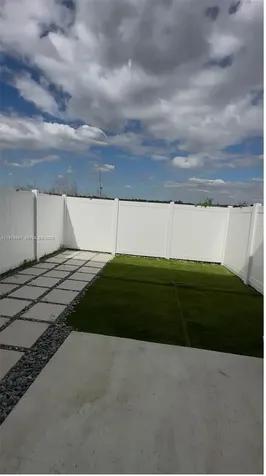 1070 NW 6th Terrace Florida City FL 33034