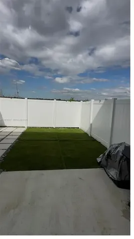 1070 NW 6th Terrace Florida City FL 33034