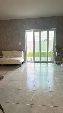 1070 NW 6th Terrace Florida City FL 33034
