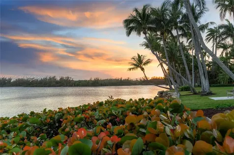 6 Riverview Road Jupiter Island FL 33455