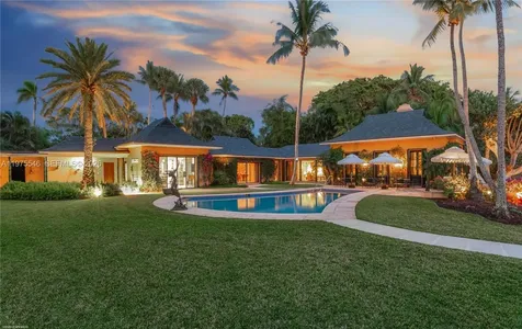 6 Riverview Road Jupiter Island FL 33455