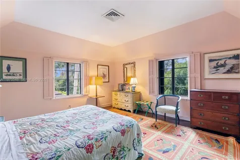 6 Riverview Road Jupiter Island FL 33455