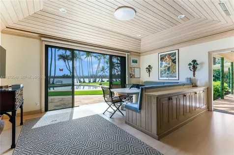 6 Riverview Road Jupiter Island FL 33455