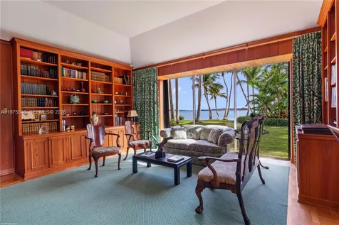 6 Riverview Road Jupiter Island FL 33455